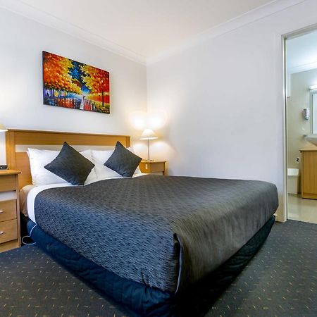 Melbourne'S Princes Park Hotel Экстерьер фото