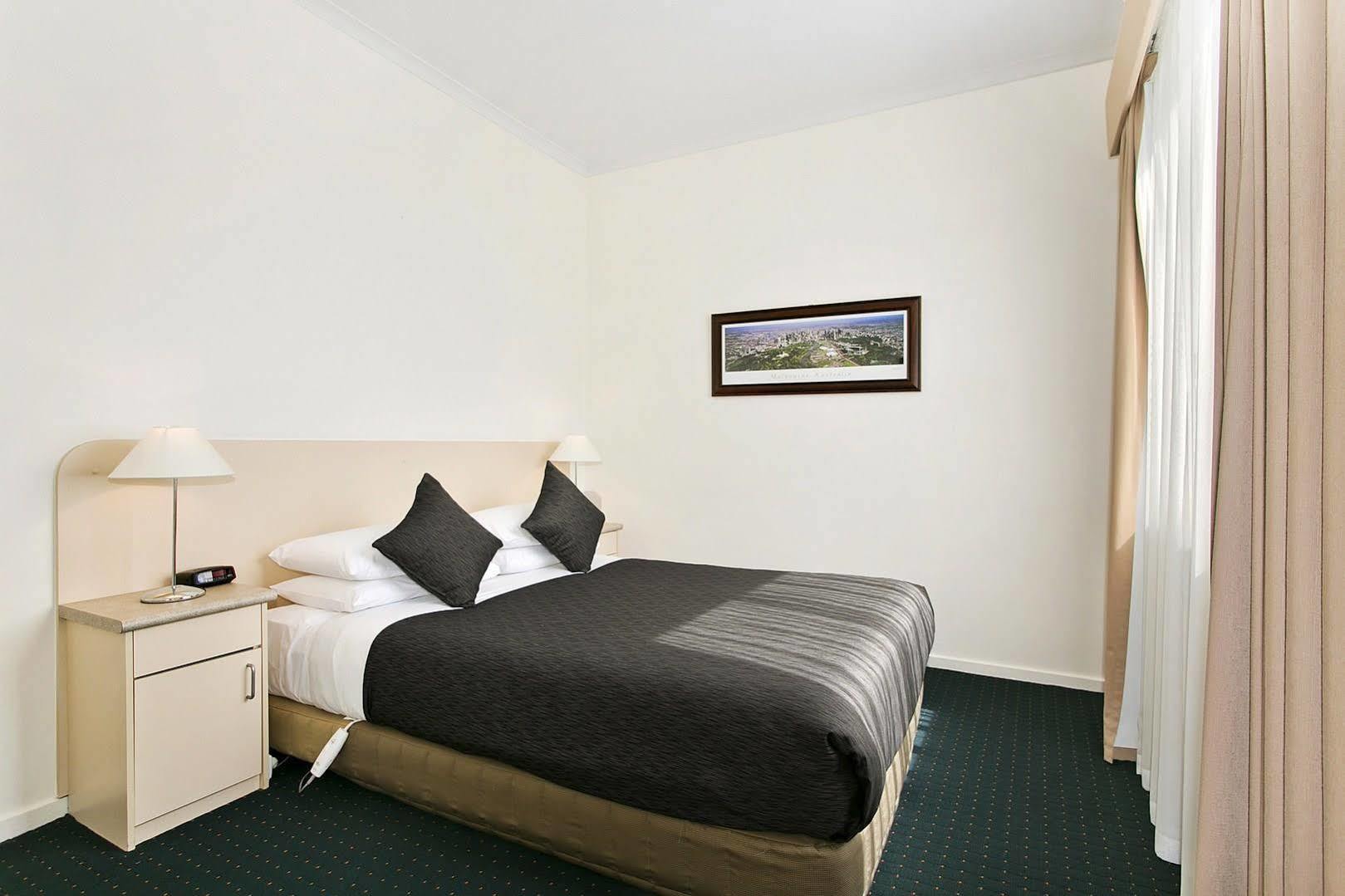 Melbourne'S Princes Park Hotel Номер фото